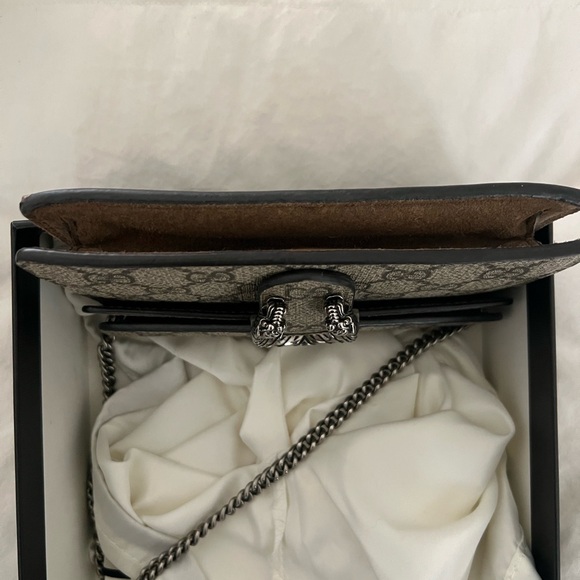 Gucci DIONYSUS GG SUPER MINI BAG - Picture 3 of 5